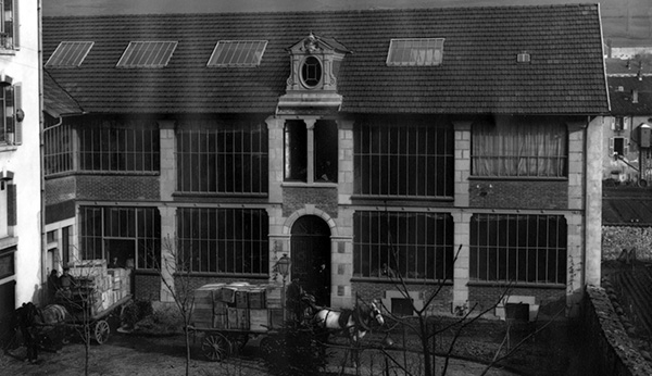 La Manufacture de parapluies construite en 1898